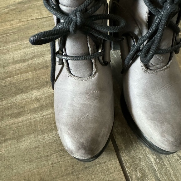 Sorel Women’s Margo Lace Boot size 7 - Picture 8 of 10